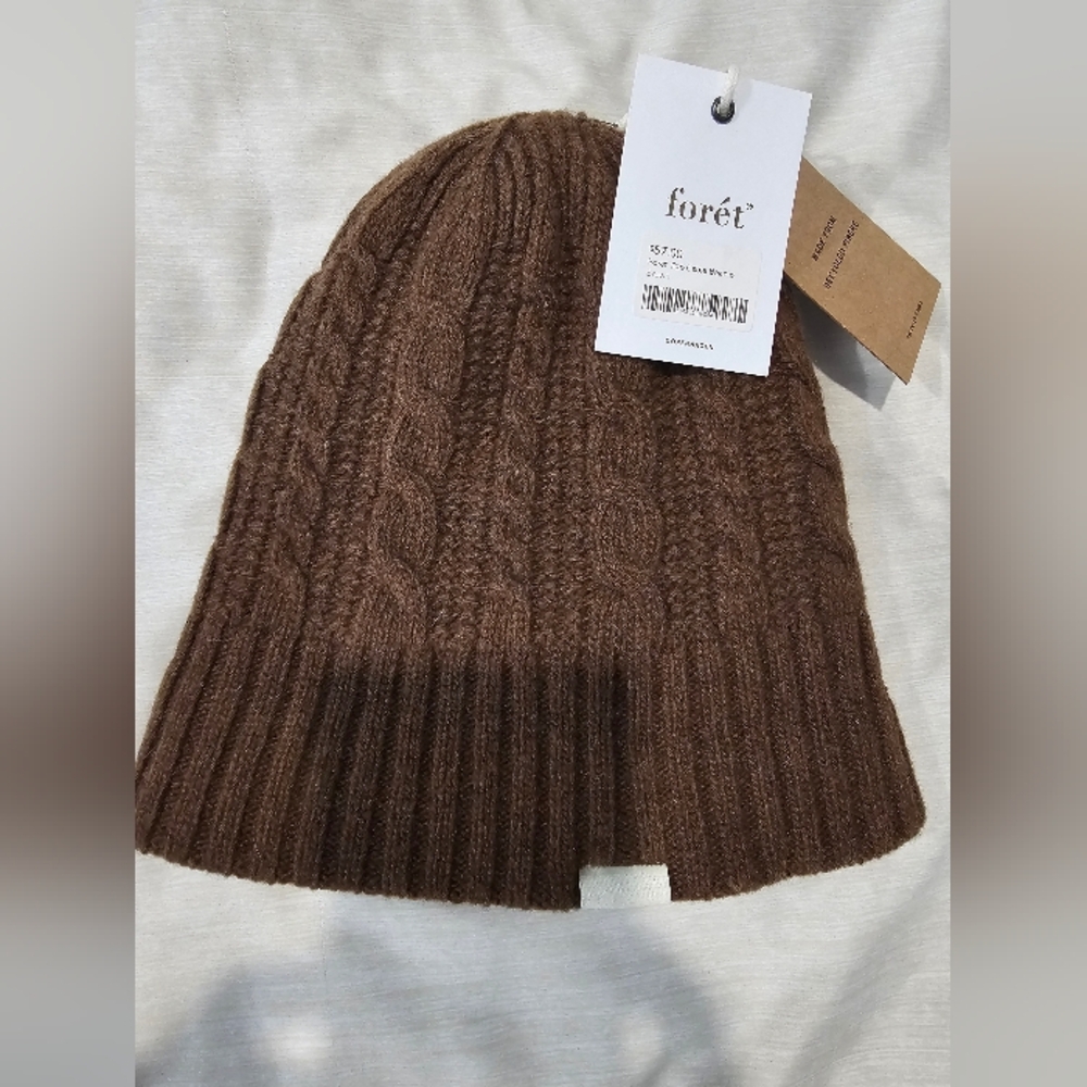 Forét Brown Cable Knit Beanie - Picture 5 of 6